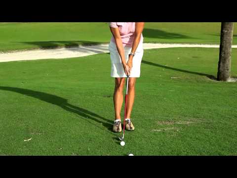 Golf Magazine Top 100 Teacher — PGA Professional Kellie Stenzel Chipping Tip