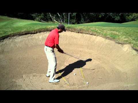 Golf Tip: Basic Bunker Shot Setup with Michael Freeman