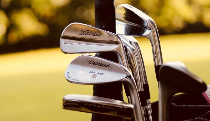 How Do I Choose The Right Set Of Golf Clubs?